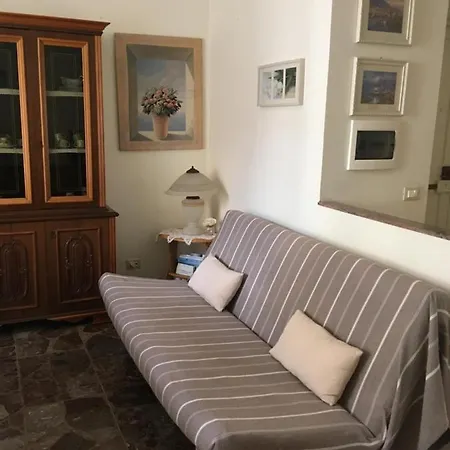 Al Centro Di * Anzio